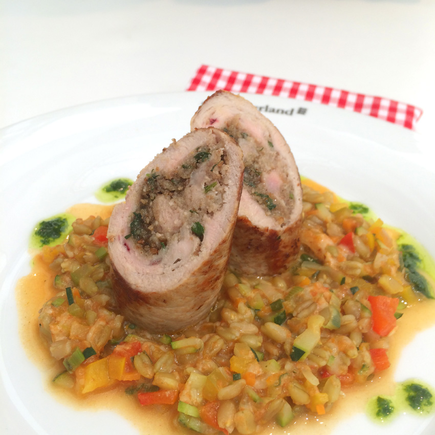 Gefüllte Kalbsröllchen mit cremigen Dinkel-Gemüserisotto – Schmeck den ...